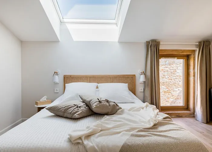 Maison De Pagneux Couette-café 3*