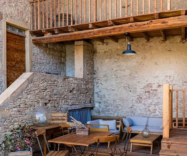 Couette-café Maison De Pagneux Lachassagne