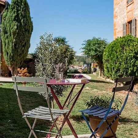 Maison De Pagneux Bed & Breakfast 3*